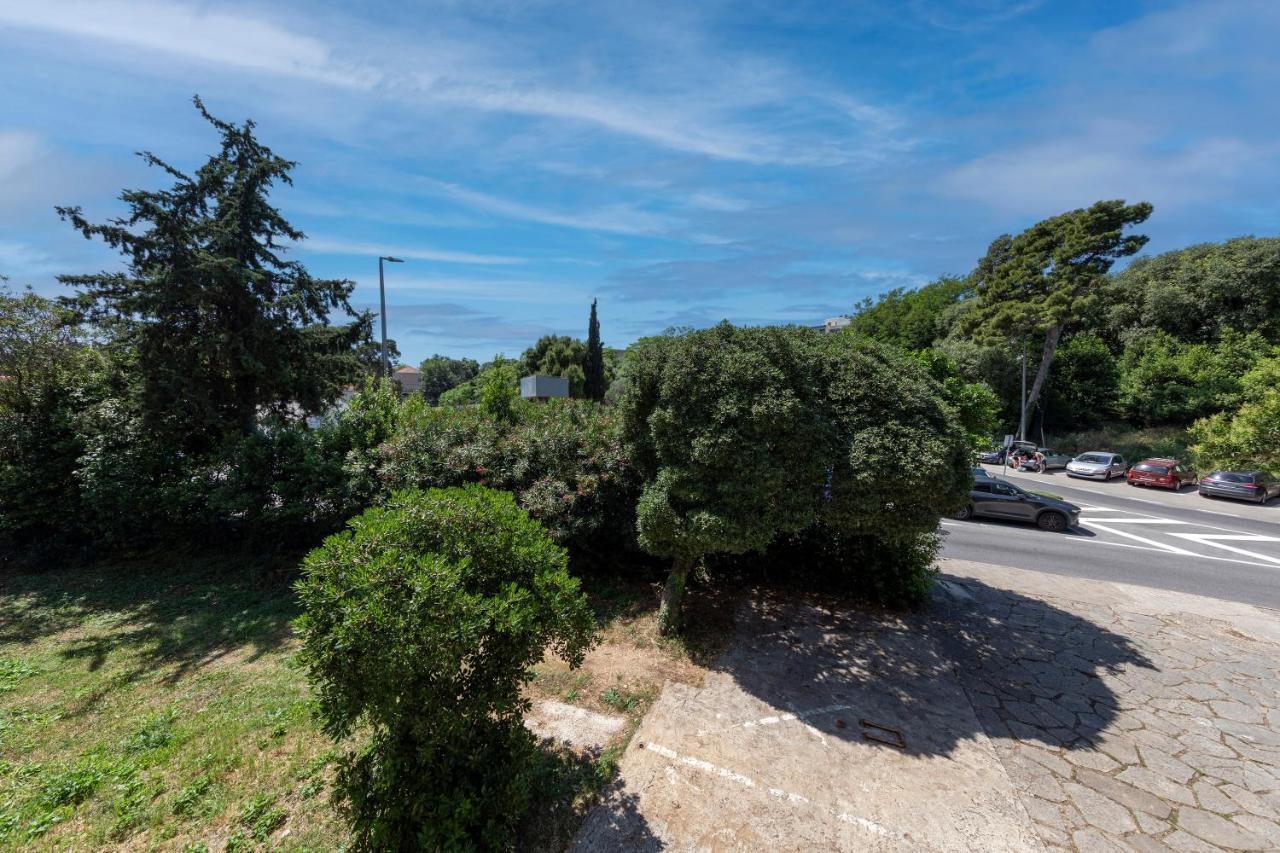 Apartment Fani With Free Private Parking Dubrovnik Exterior photo